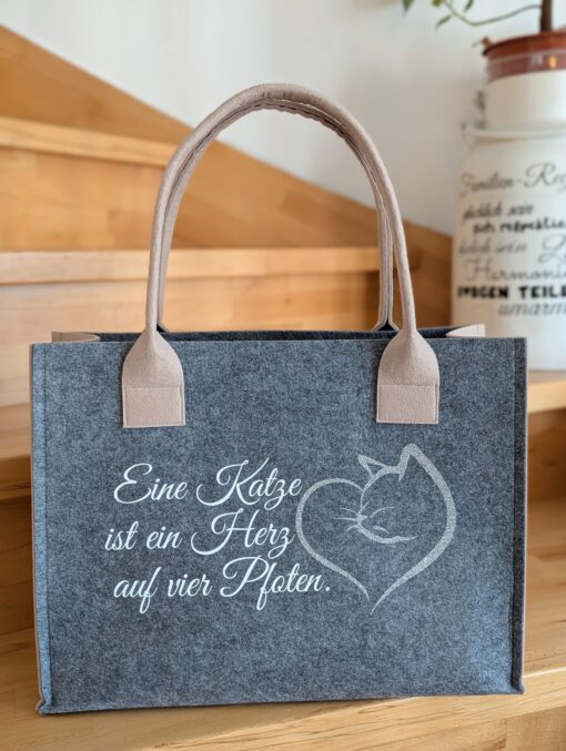 Eine Katze ist ein Herz auf vier Pfoten. – Bild 2