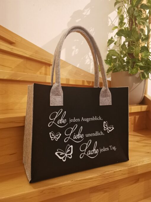 Lebe Liebe Lache