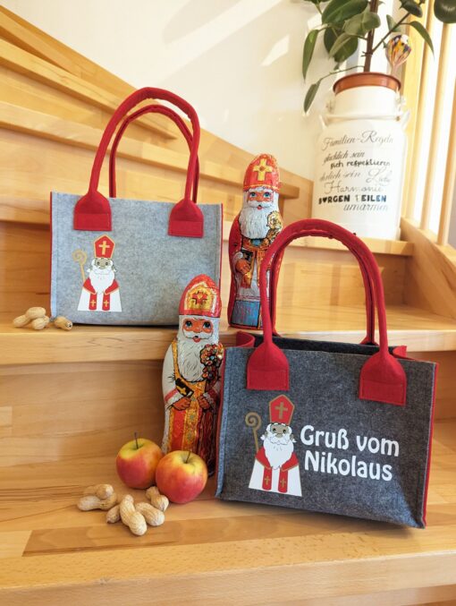 Nikolaus-Taschen