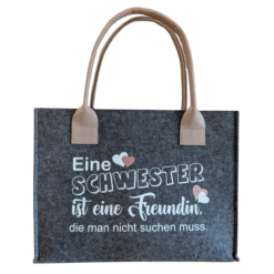 Eine Schwester ist eine Freundin...