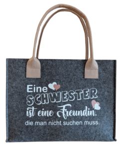 Eine Schwester ist eine Freundin...